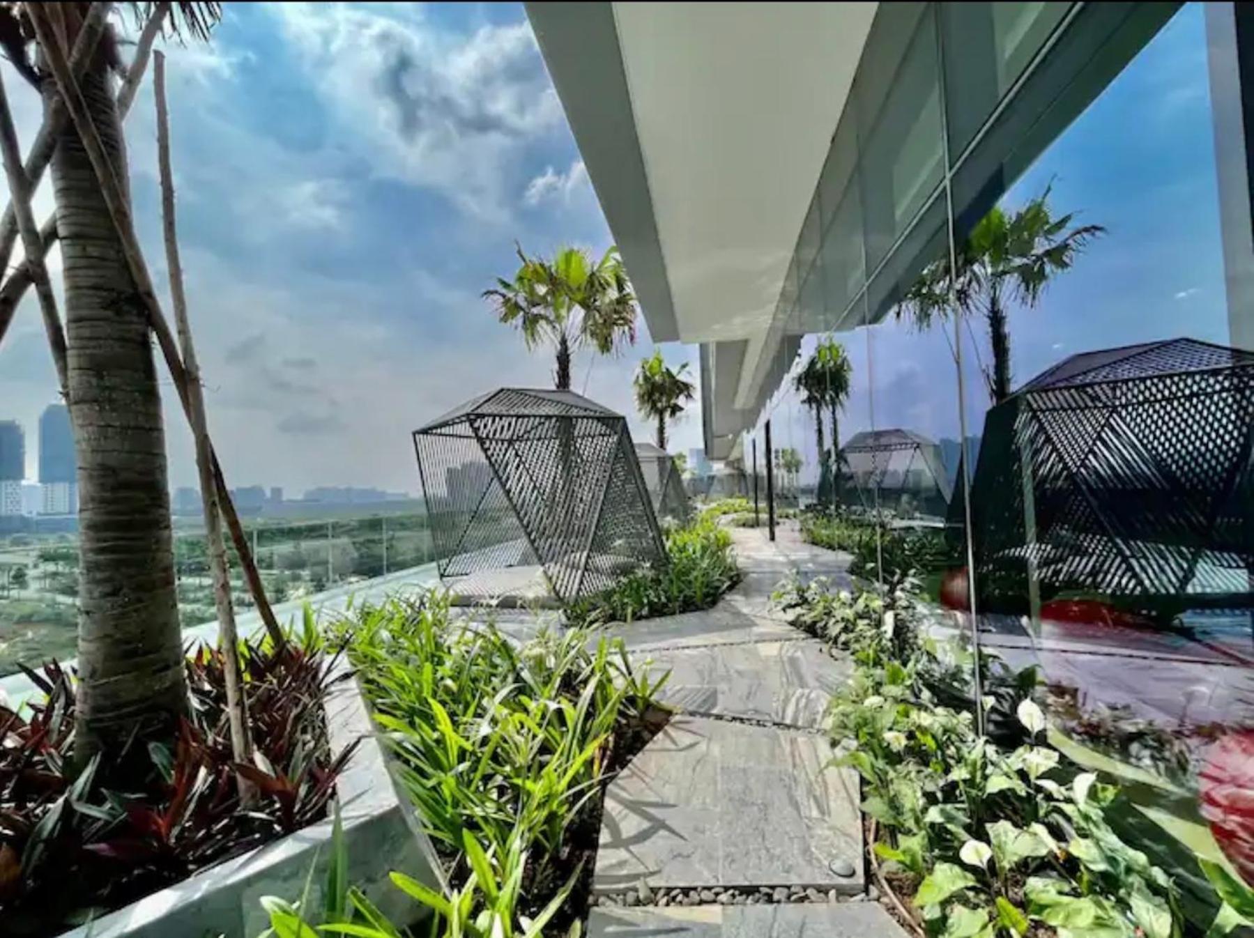 The Metropole -Complex "Opera, Crest, Galleria " -Free Pool-Gym-Sauna Room-Yoga Room Hô Chi Minh-Ville Extérieur photo