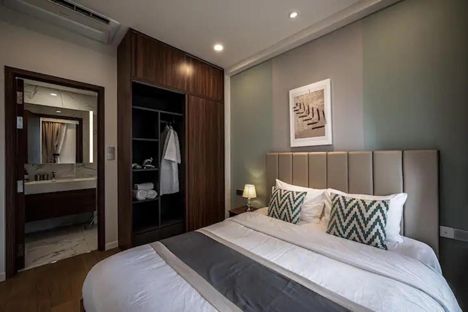 The Metropole -Complex "Opera, Crest, Galleria " -Free Pool-Gym-Sauna Room-Yoga Room Hô Chi Minh-Ville Extérieur photo
